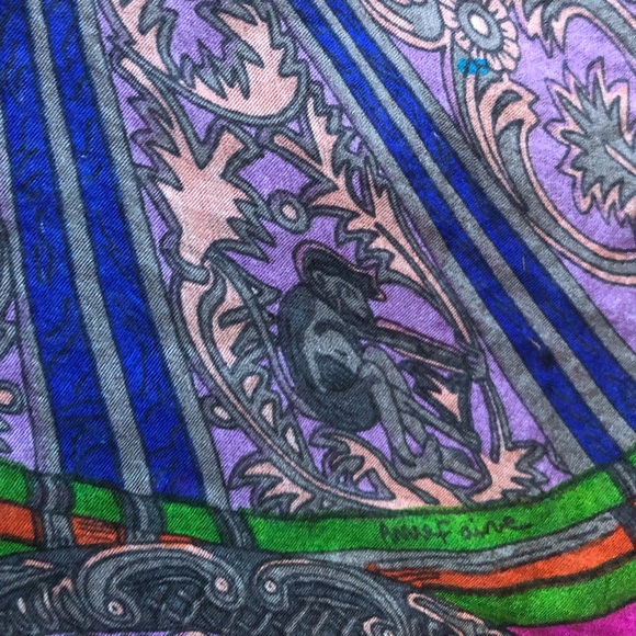 Hermes Scarf/Shawl. ‘Les Domes Celeste’. 100% Silk. Sheer. Made in France. - Picture 8 of 16
